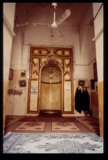 Al-Madrasa ash-Sharafiyya, prayer niche decorated with geometric patterns