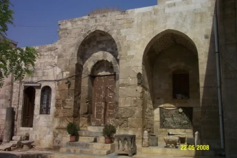Bimaristan an-Nuri, the courtyards western facade