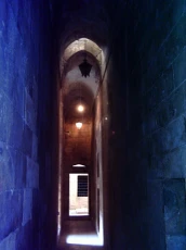 Bimaristan Arghun, passageway