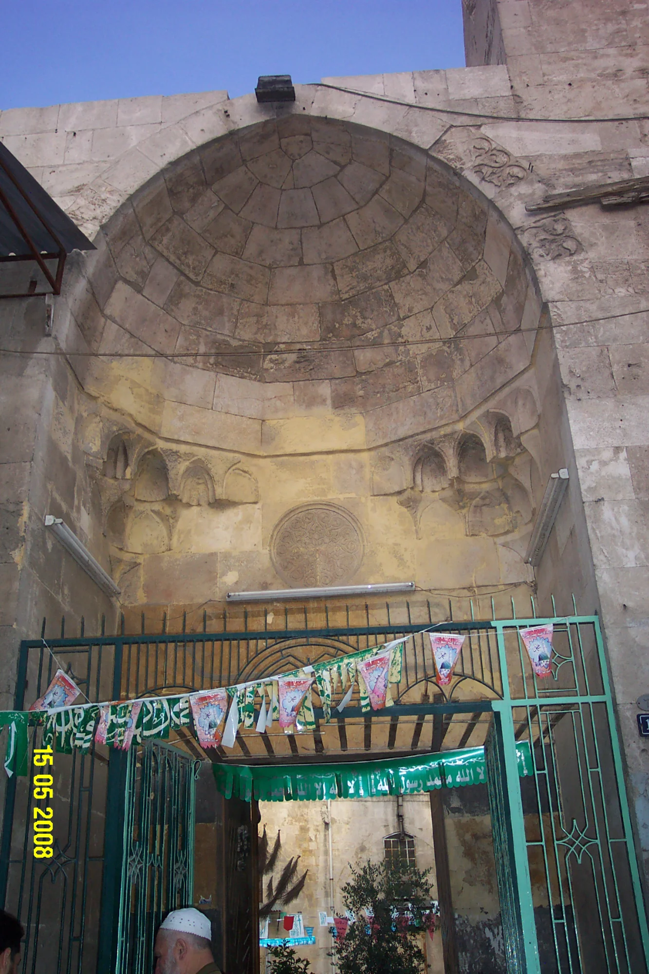 Jamiʿ al-Mihmandar, Eingangsportal