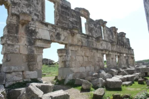 The southern end of the Great Colonnade at Afamiya
