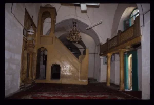 Jamiʿ al-Mihmandar, prayer hall - minbar (pulpit)