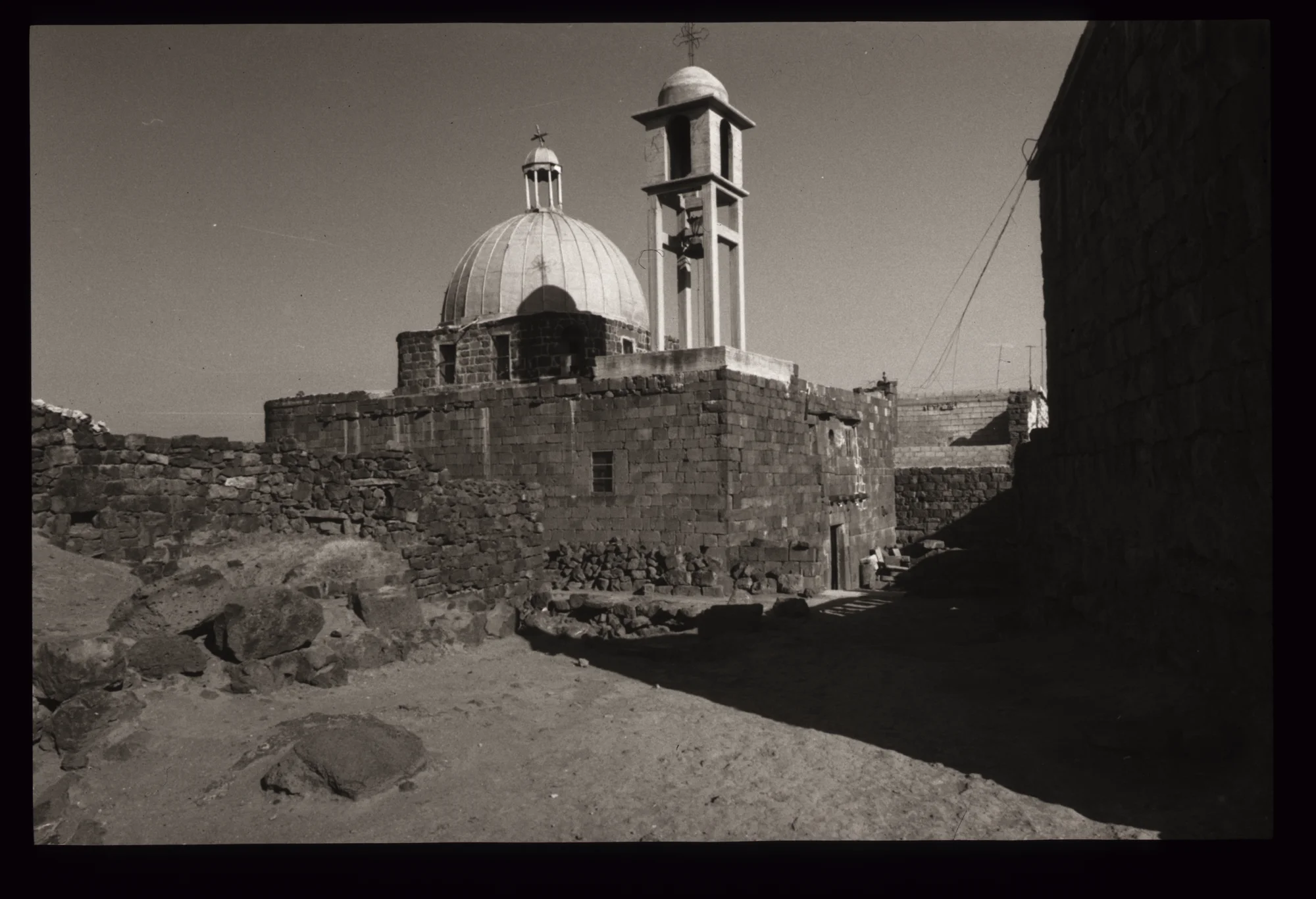 Izraʿ - Kanisat (church) Mar Jirjis, exterior view