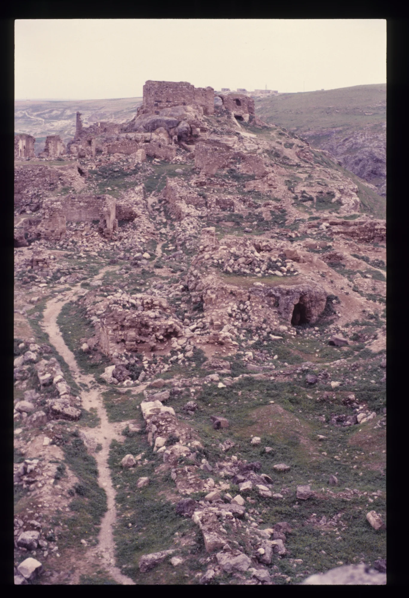 A general view of the remains of Shayzar Castle located on a rocky cliff
