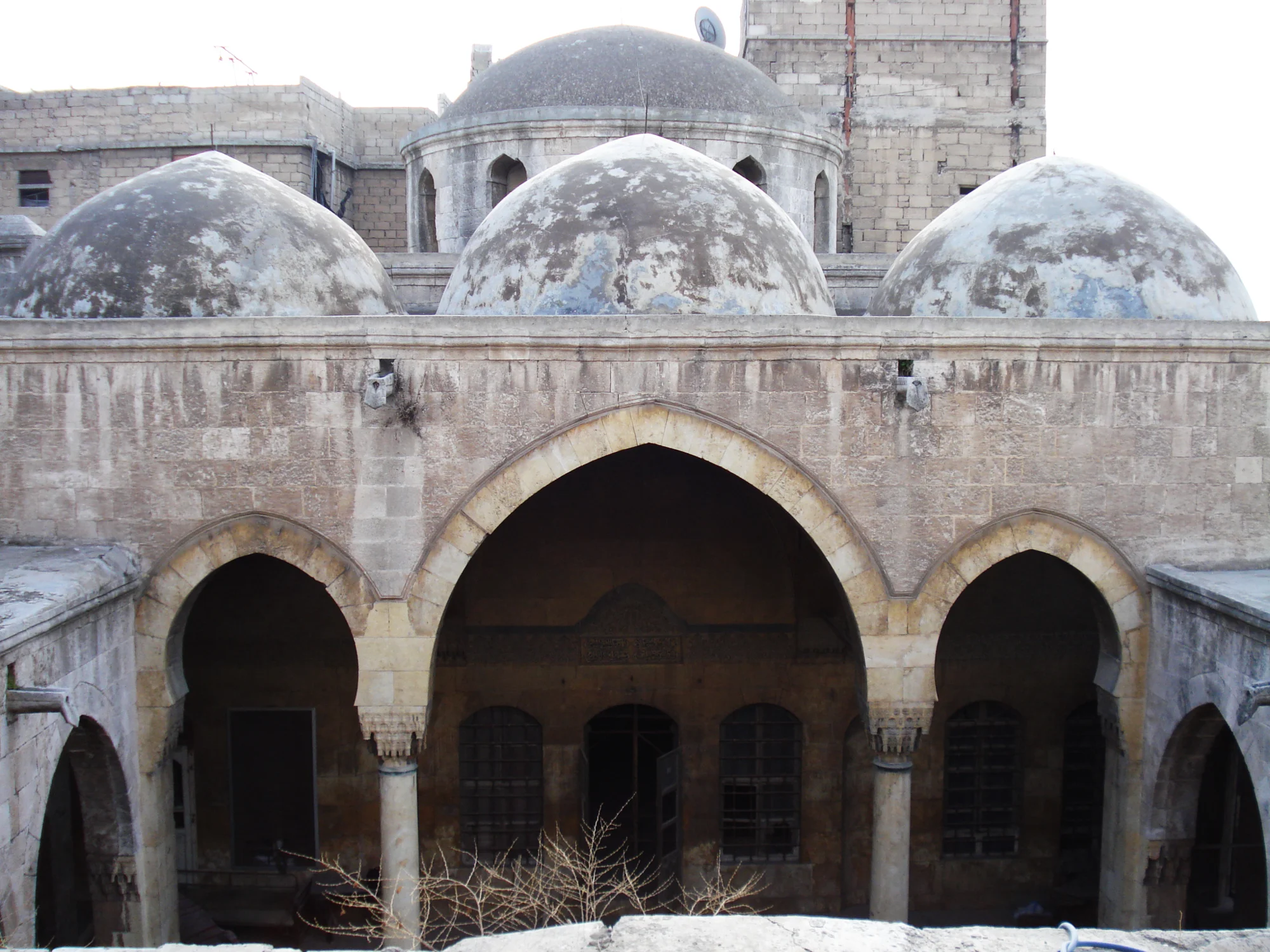 Al-Madrasa al-Ahmadiyya, southern portico