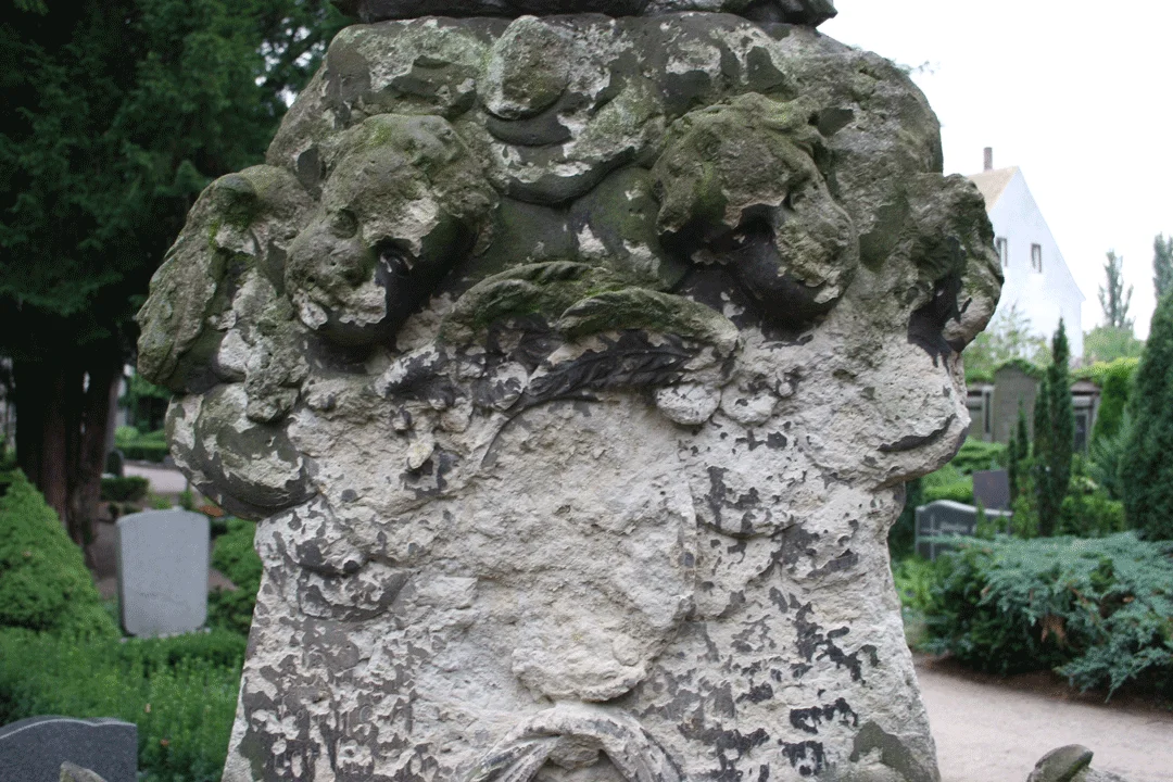 Damage pattern, crumbling in sandstone, Wittenberg, Germany