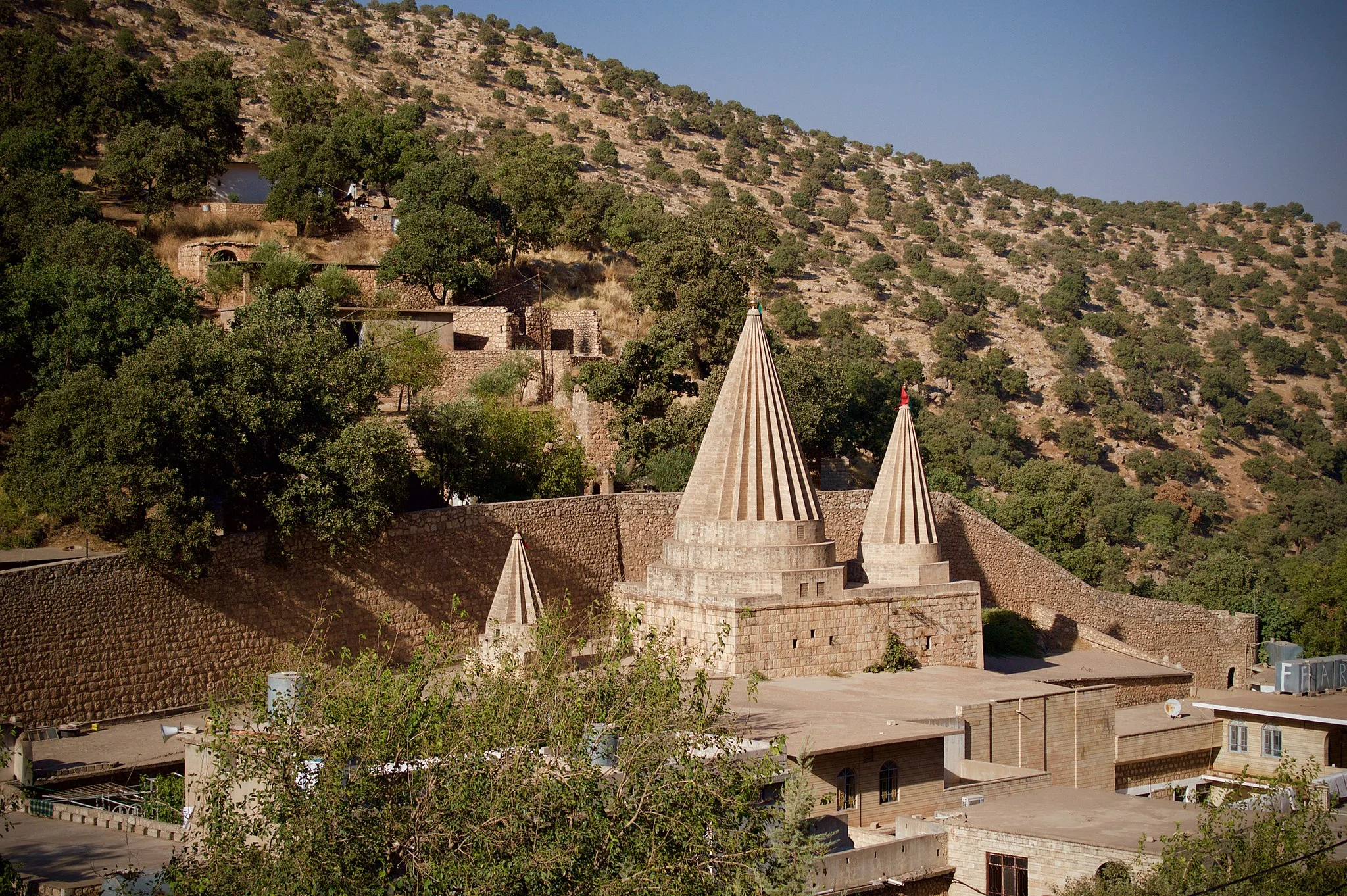 View_of_Shrines_of_Sheikh_Adi,_Sheikh_Hassan,_and_Sheikh_Bakr_at_the_Yezidi_holy_site_of_Lalish_in_Kurdistan_Region-
